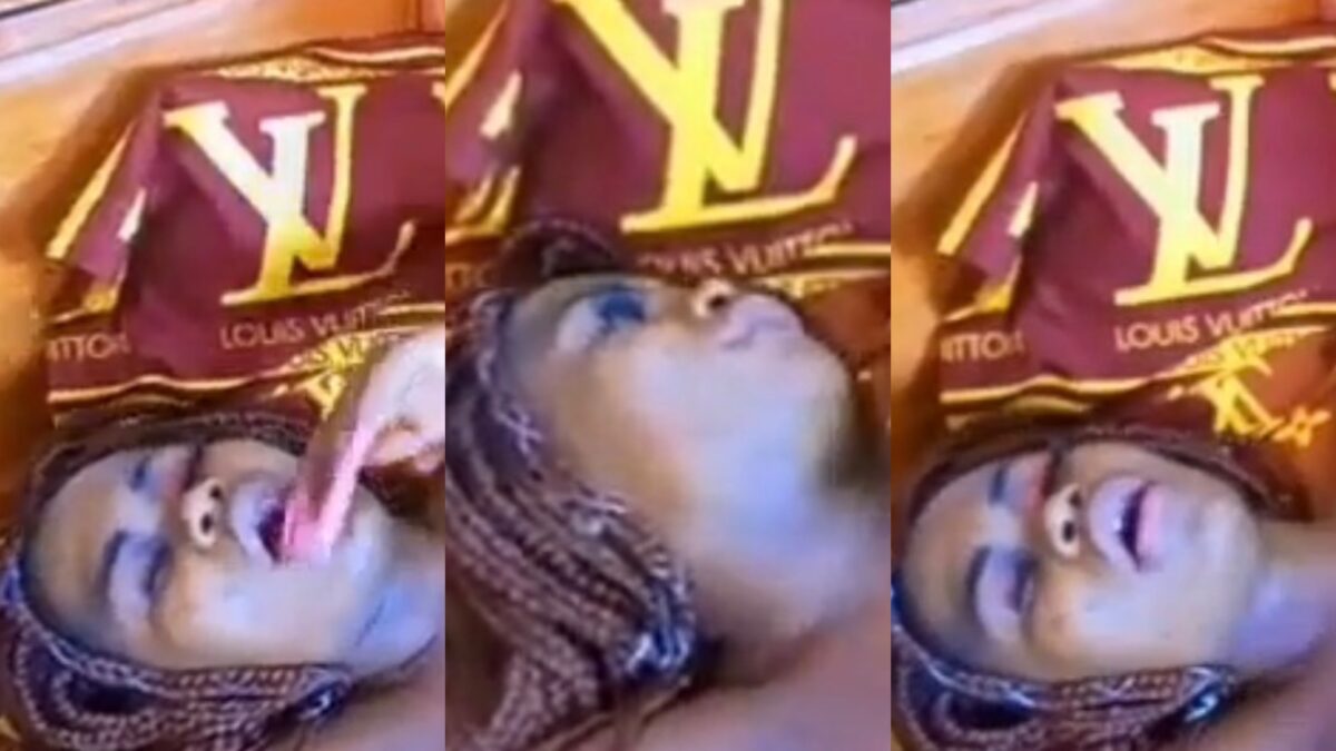 Kenyan lady giving it out