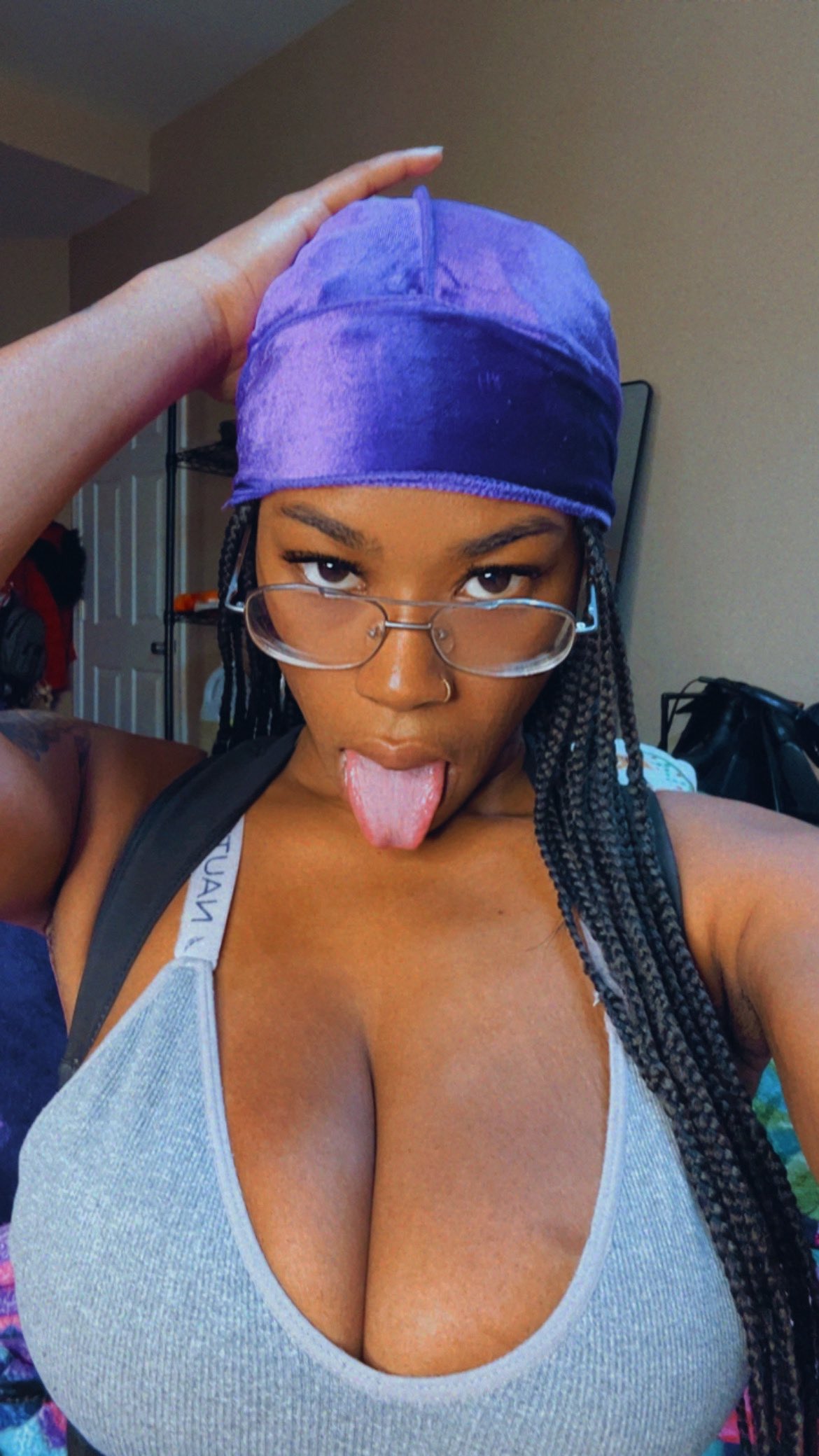 Yunique Nude Video