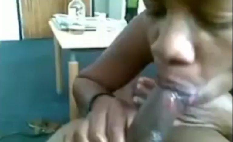 Married Woman Miss Toyin Sucking Her Boss Dick inside Office Trending Video