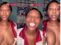 Lagos Babe Live Showing Men Her Big Breast on Video Live