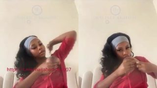 Watch Adaoflondon Squeezing And Sucking Her Big Boobs imgonline-com-ua-twotoone-Z4zbjrU3OcbaxUa4-320x180