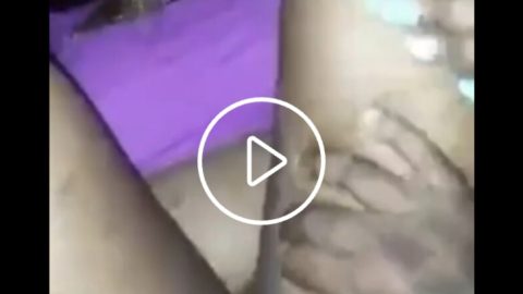 Married woman gets fuck by her work colleague